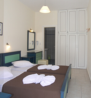 Captain Manolis Hotel Paros / Quadruple Room